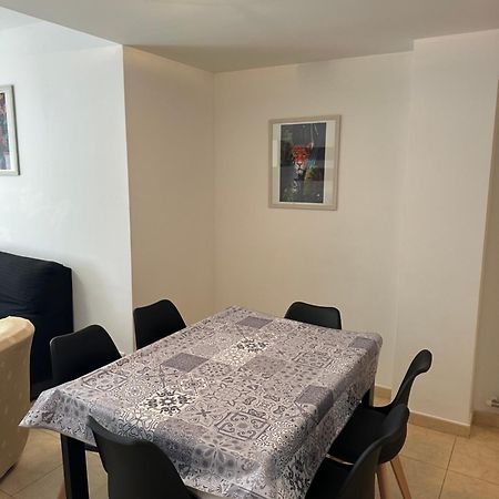 Apartamentos L'Aínsa Exteriör bild